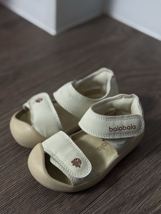 Босоніжки дитячі 21 розмір (13,5 см) balabala
