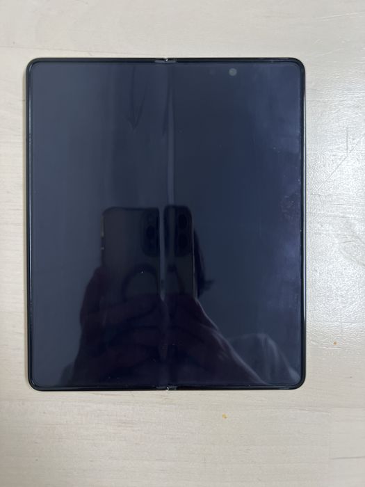 Samsung galaxy z fold 5 1TB 12GB