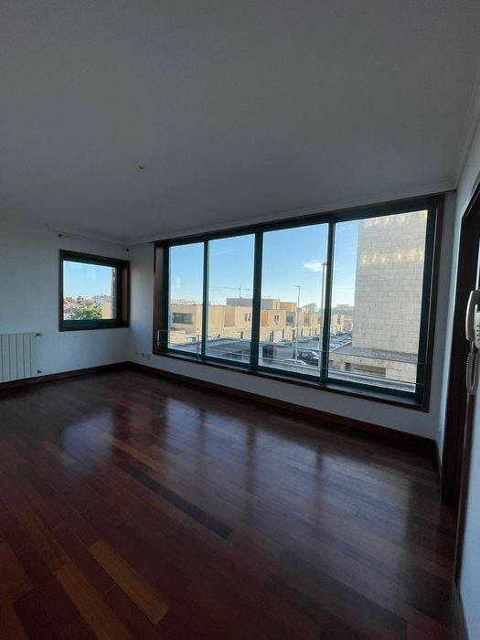 Arrendo T1 Leça da Palmeira  lugar/garagem arrumos