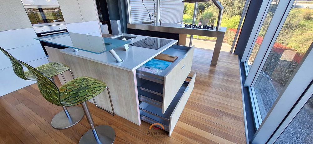 Cozinha completa (modelo de showroom)