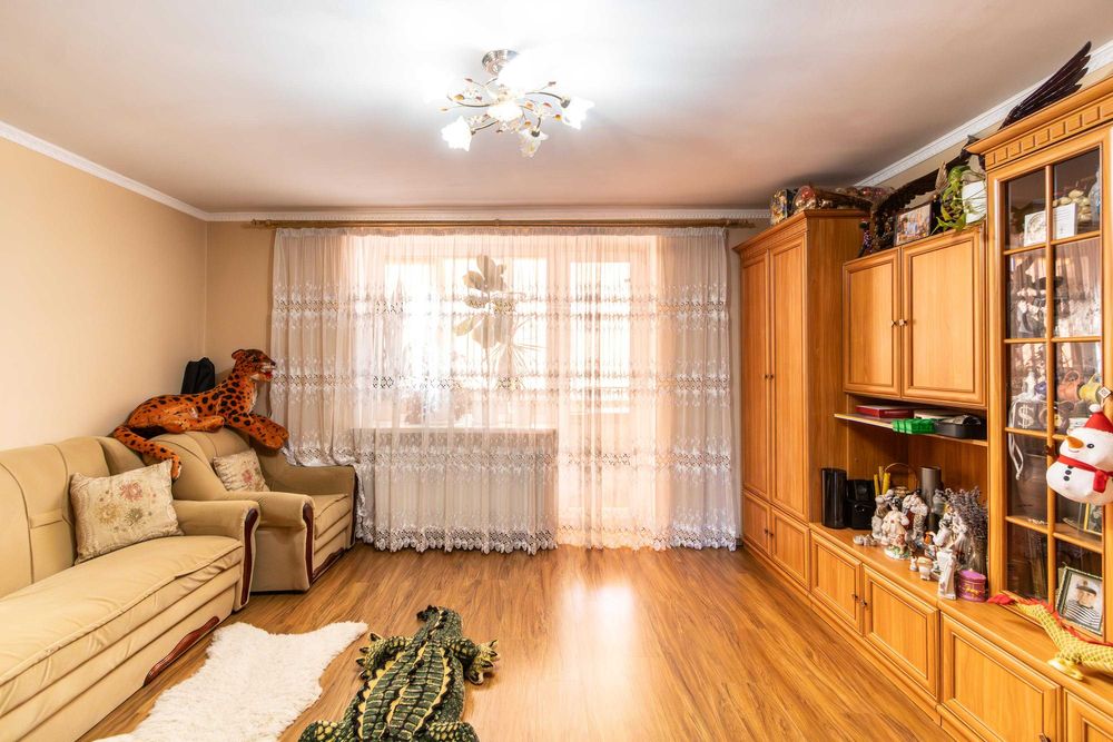 ТЕРМІНОВИЙ ПРОДАЖ 3-кімнатної квартири в м. Івано-Франківськ!