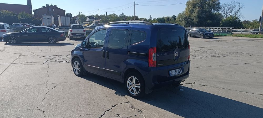 Sprzedam samochód Fiat Qubo.