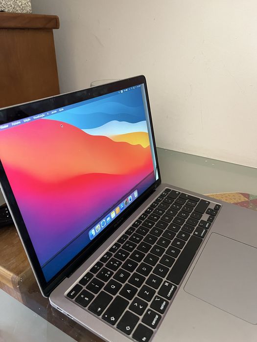 Macbbook Air 13’ (2020) para peças /reparaçao