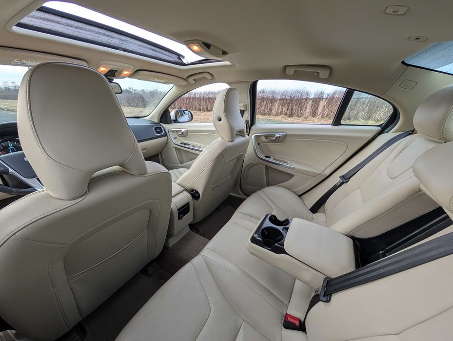 Volvo S60 T5 AWD
