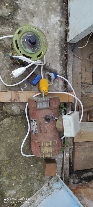 Двигатель постоянного тока с регулировкой оборотов