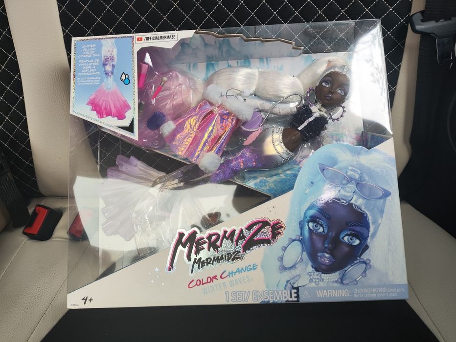 Mermaze Mermaiadz Winter lalka syrena Crystabella color change