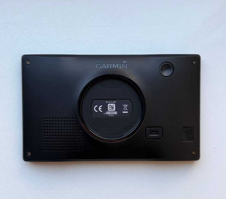 GPS-навігатор GARMIN Drive 5 LMT