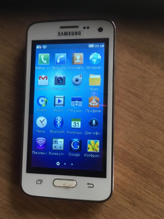 Простой смартфон звонилка Samsung S5