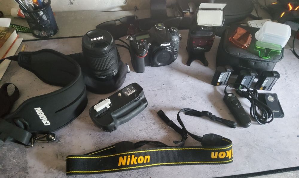 Nikon D7200 kit (18-140mm VR) (плюс много всего): 35 000 грн
