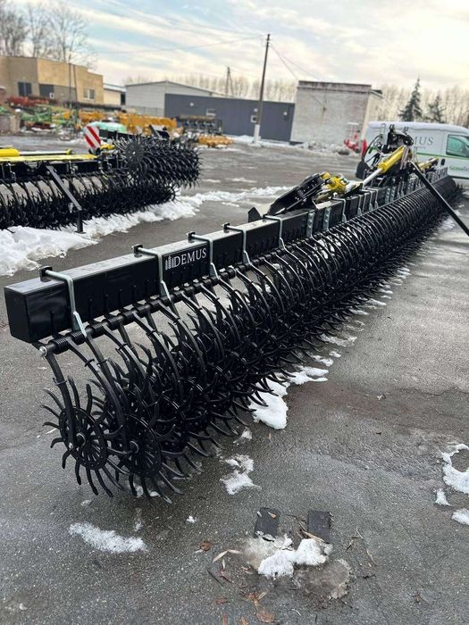 Ротаційні борони Американські Yetter , Демусь