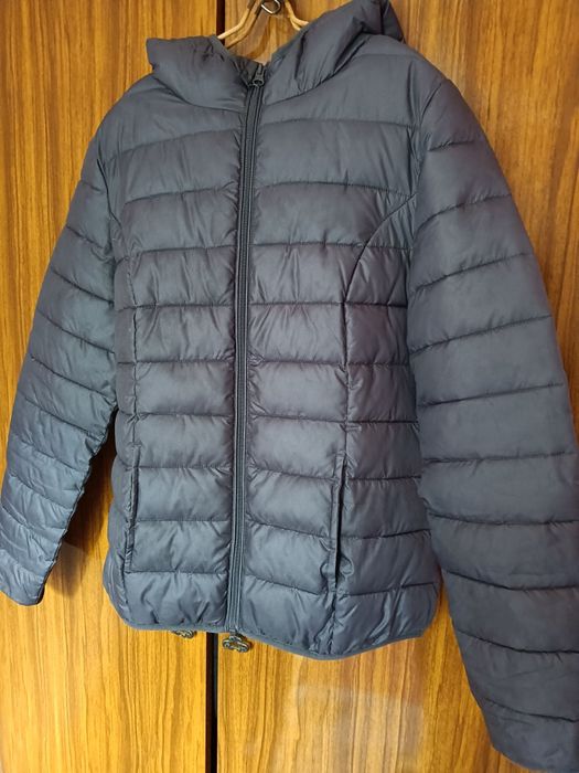 Курточка осінь жіноча