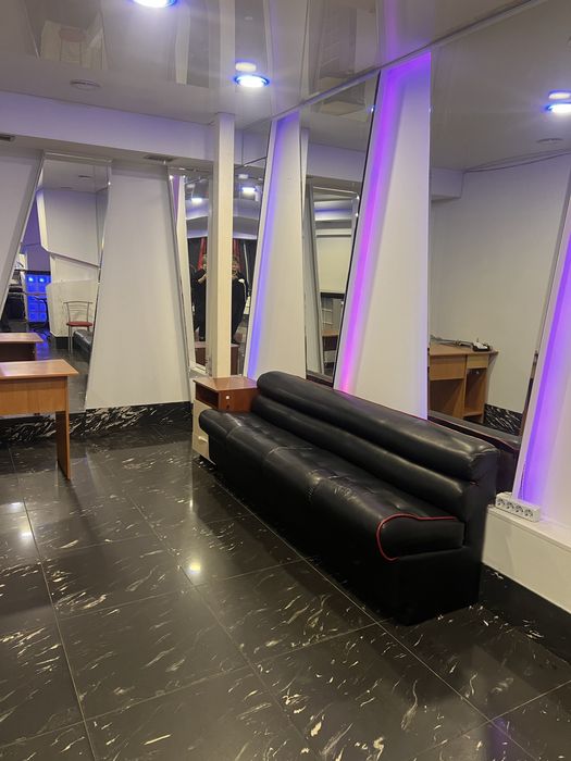 Окреме комерційне приміщення  1170 кв.м., під будь який бізнес.