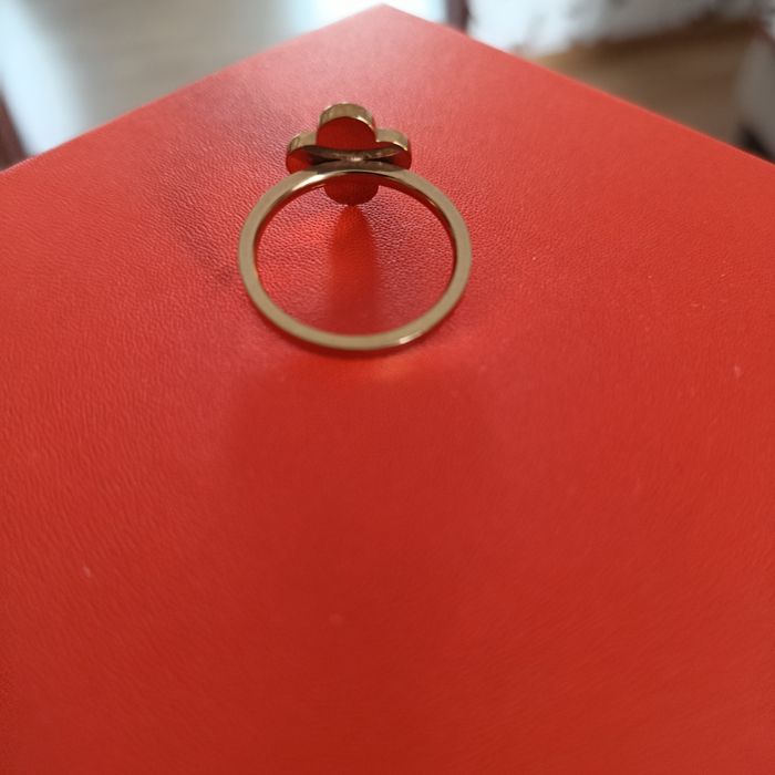 Каблучка Ван Кліф.