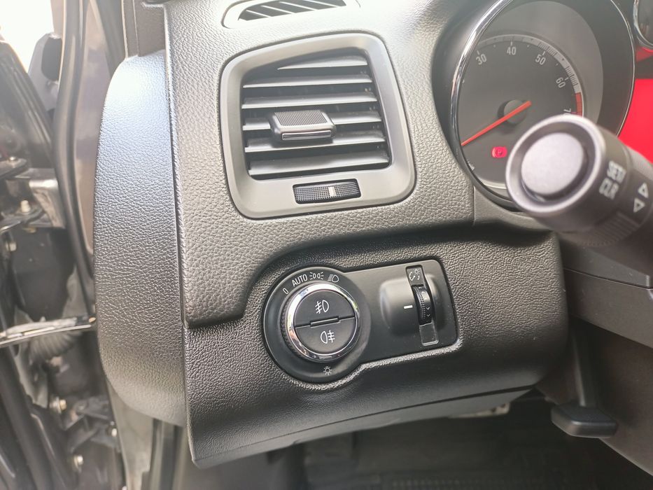 Opel Insignia A 2009