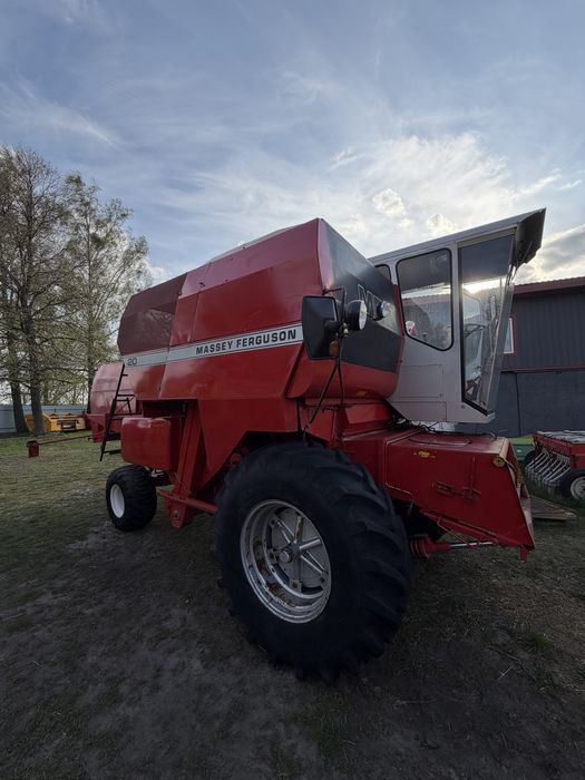Комбайн Massey Ferguson 20