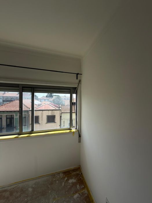Serviços de Remodelação, Pinturas, Pladur e Chão Flutuante