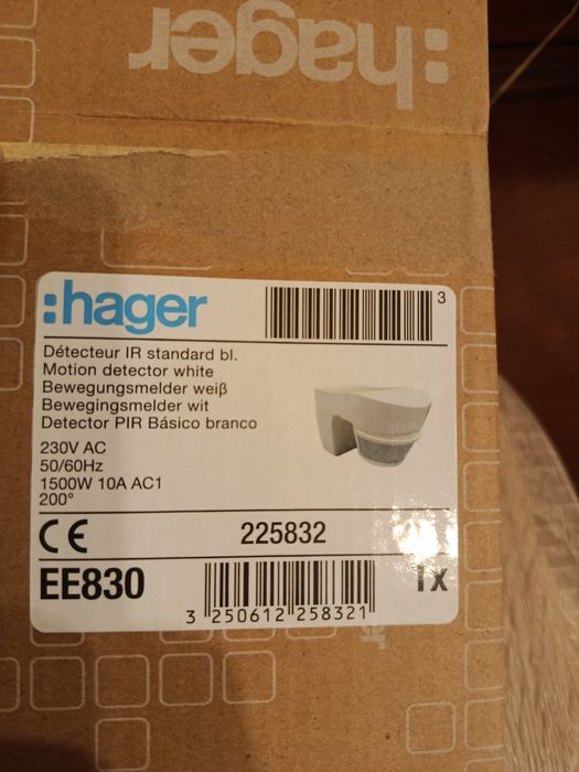 Detector de movimento hager