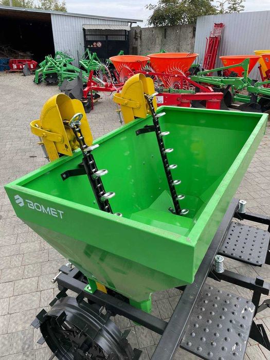 Картоплесаджалка BOMET 70см (75см)