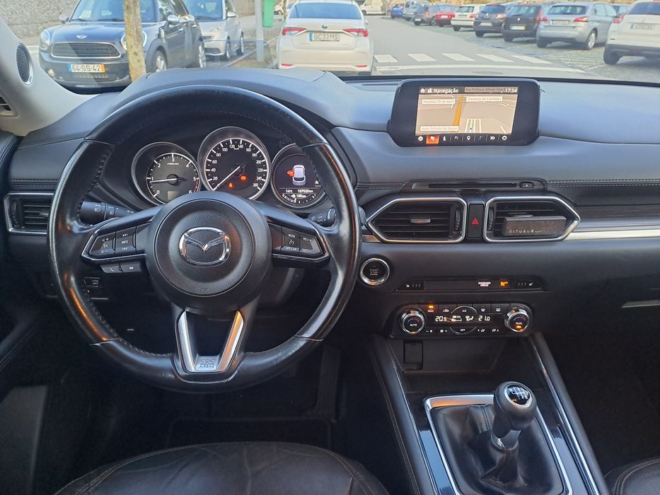 MAZDA XC-5 107 mil km Revisões na Marca