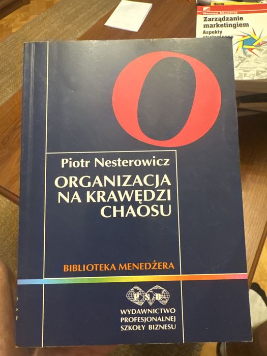 Organizacja na krawędzi chaosu – Piotr Nesterowicz