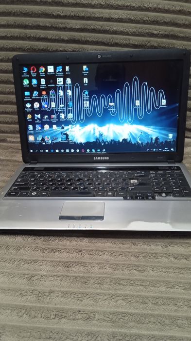 Ноутбук Samsung rv508 робочий
