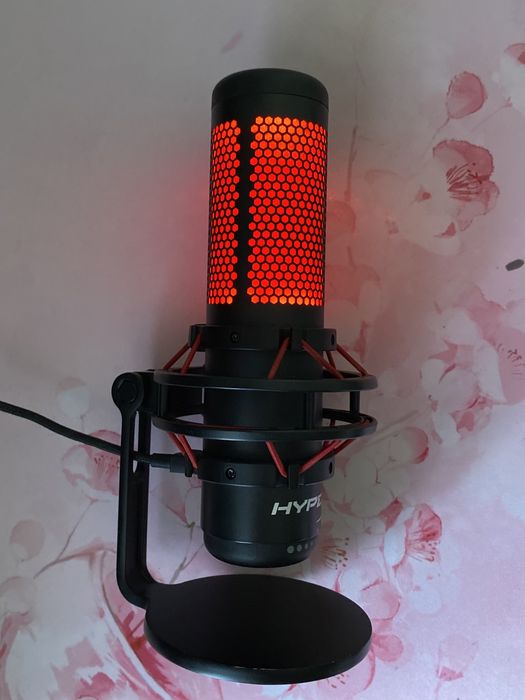 Микрофон HyperX QuadCast