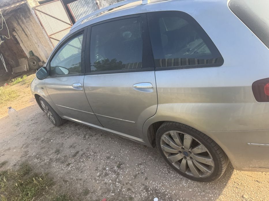 Fiat croma II 2007 1.9 150cv para pecas ou quem quere aranjar
