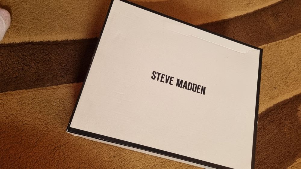 Лофери  Steve Madden 39 р