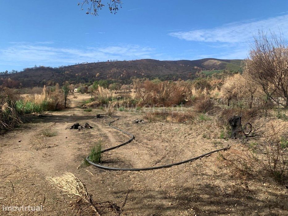 Terreno / Fundão, Freixial