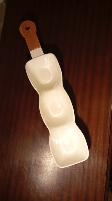 Taça Aperitivos/Molhos c/ 3 divisórias