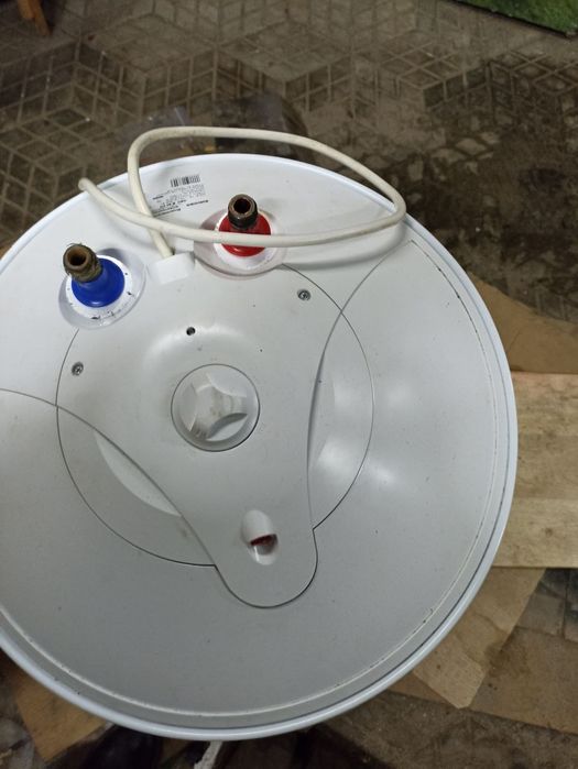 Бойлер Grunhelm 80л