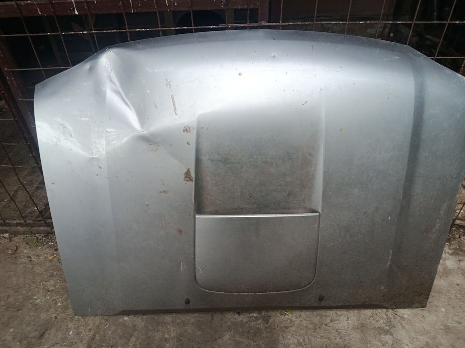 Продам капот NISSAN NAVARA D 22