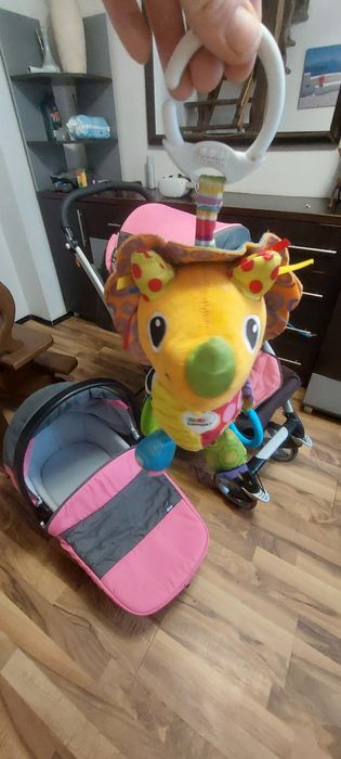 Продам коляску  chicco