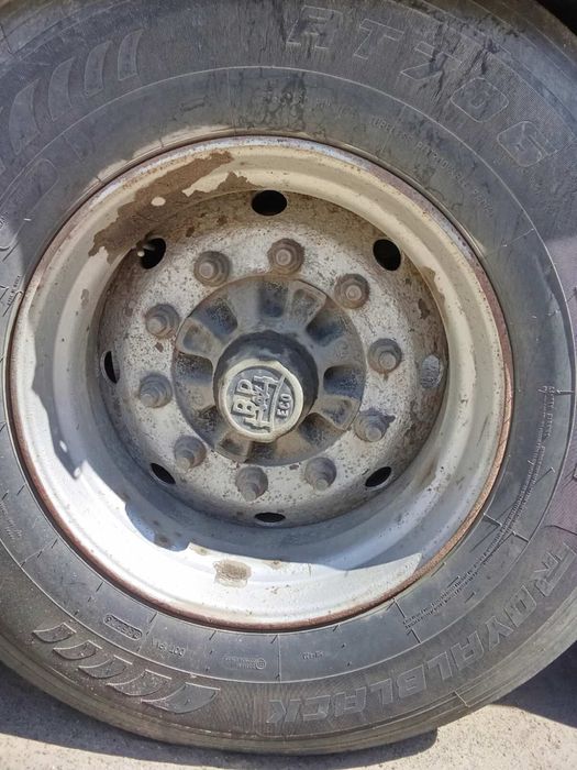 Напівпричіп schwarzmueller spa