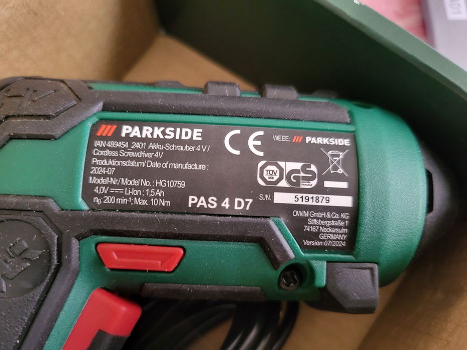 Акумуляторна викрутка Parkside PAS 4 D7