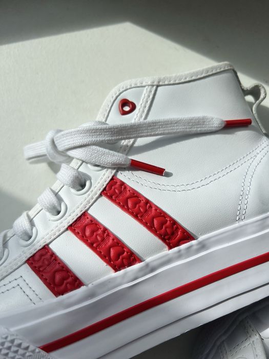 Жіночі кросівки Adidas Nizza