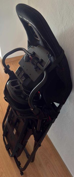 Volante Thrustmaster T248 + Cadeira Logitech Playseat