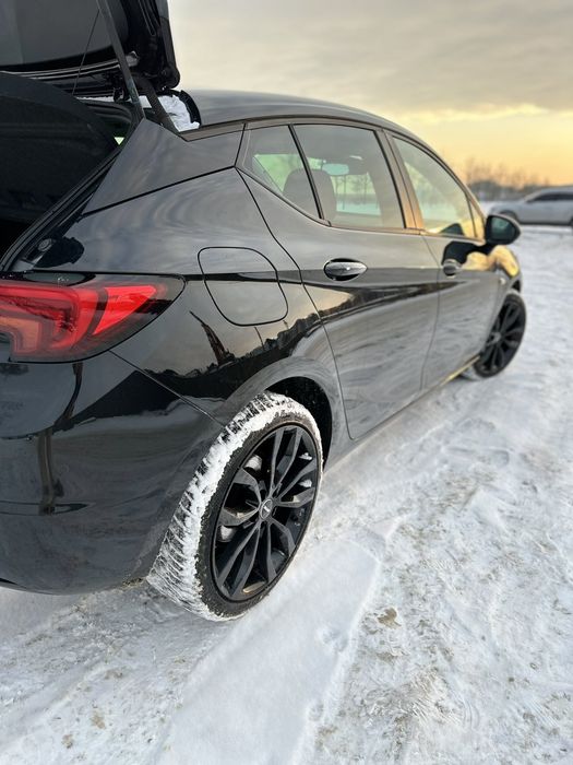 Продам Opel Astra K 2017р