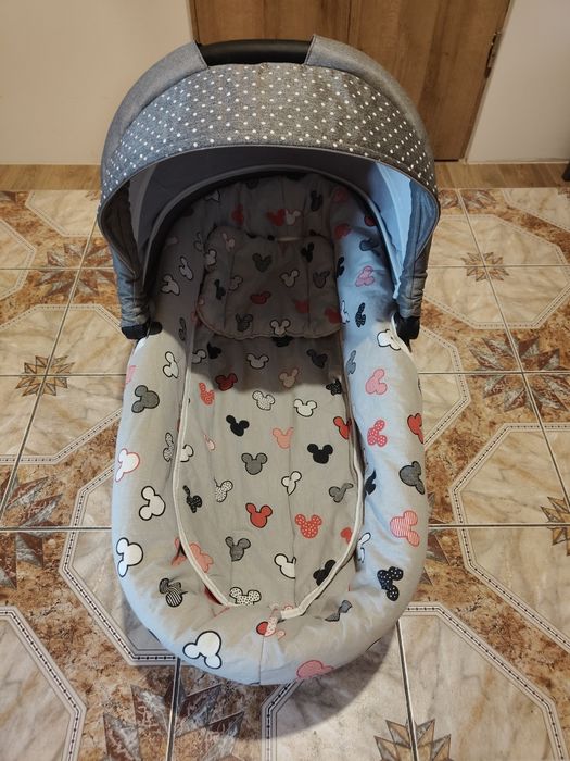 Sprzedam komplet wózek 2w1 + nosidełko