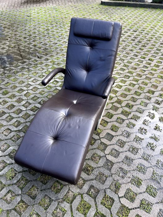 Fotel bujany skórzany szezlong bujanka chromowany
