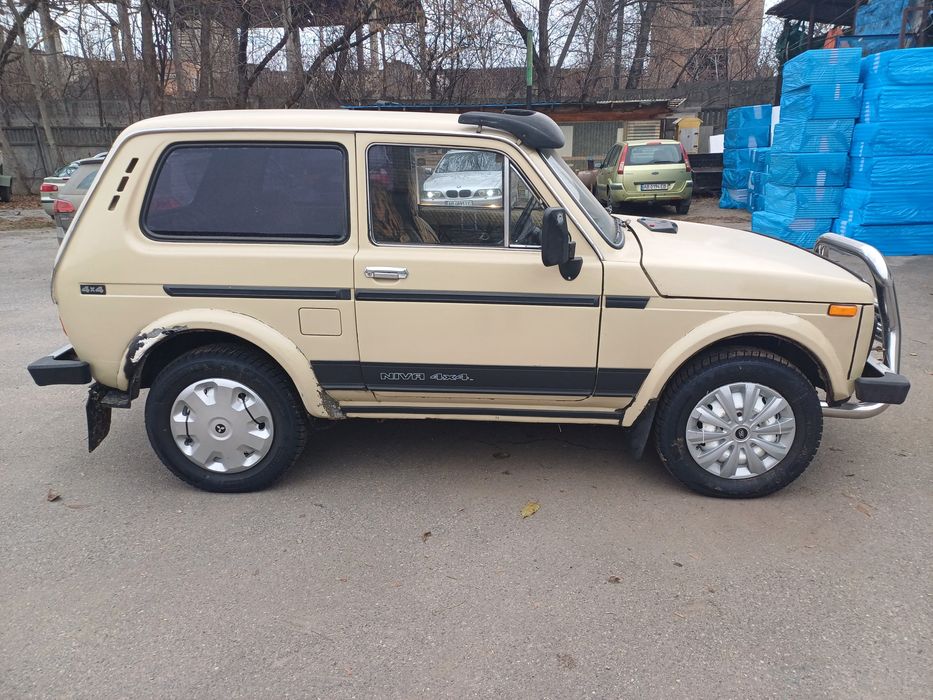 Нива ваз 2121, 1989 рік