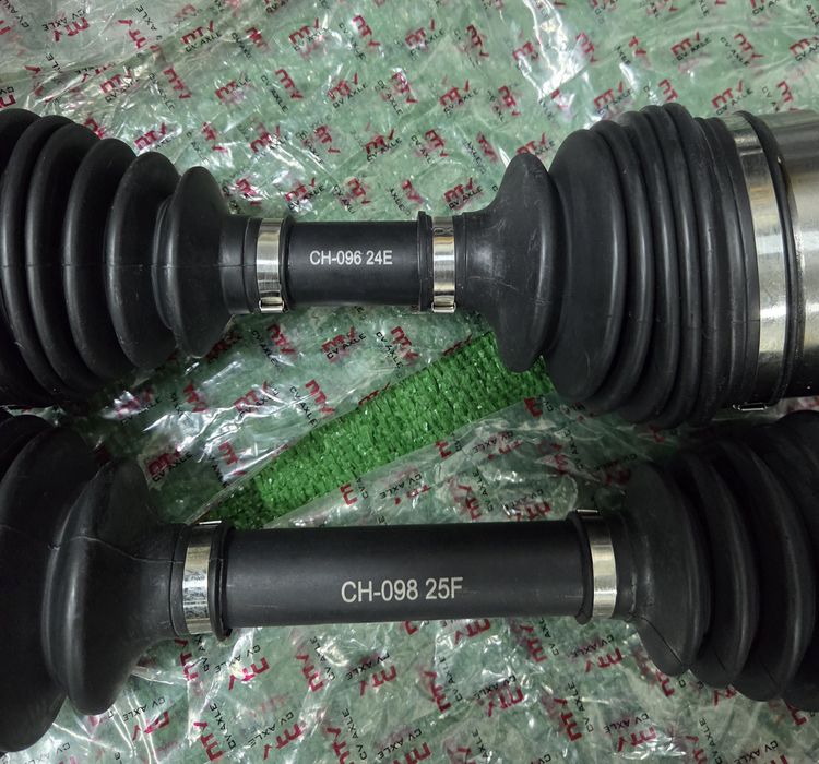 Полуось піввісь привід Jeep Cherokee KJ Liberty Джип Черокі Ліберті