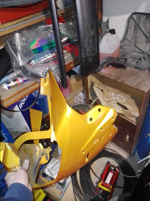 Honda CBF 1000A czasza uszkodzone