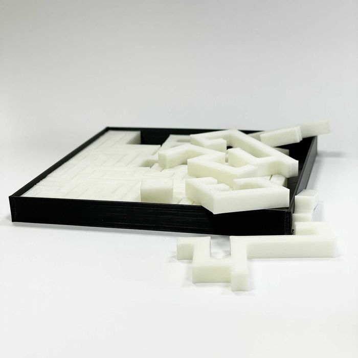 "Частинковий Квадрат"