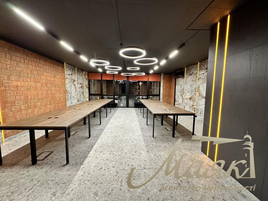 Аренда офиса Французский квартал 2 ул. Маккейна Предславинская Печерск