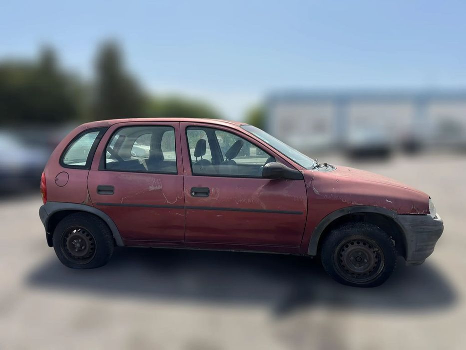Opel Corsa B 1.2 i de 1994 para peças