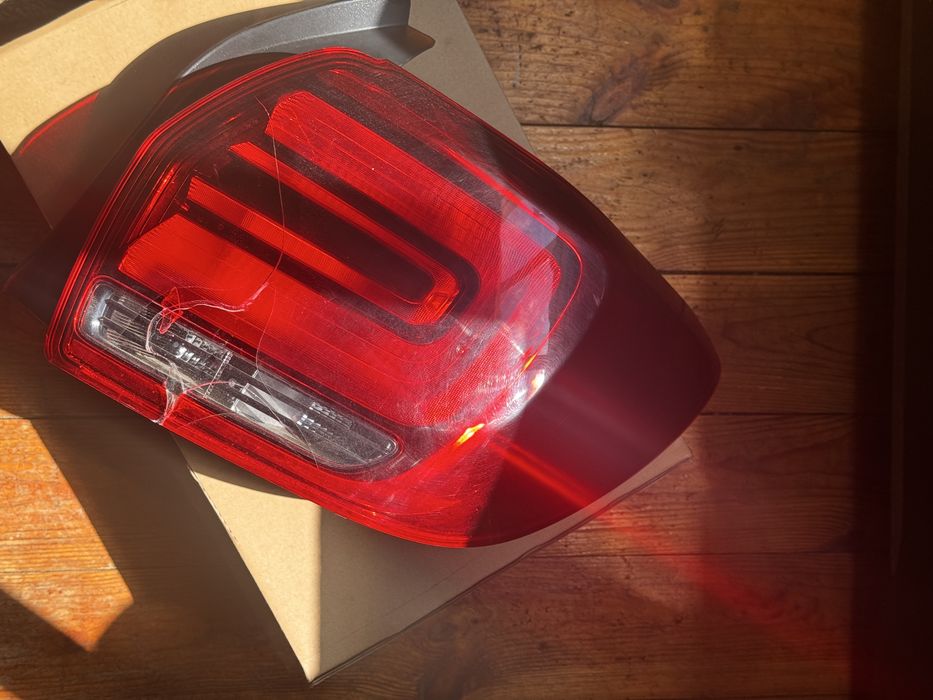 Корпус Ліхтаря (без електронної плати) задній правий Renault Logan