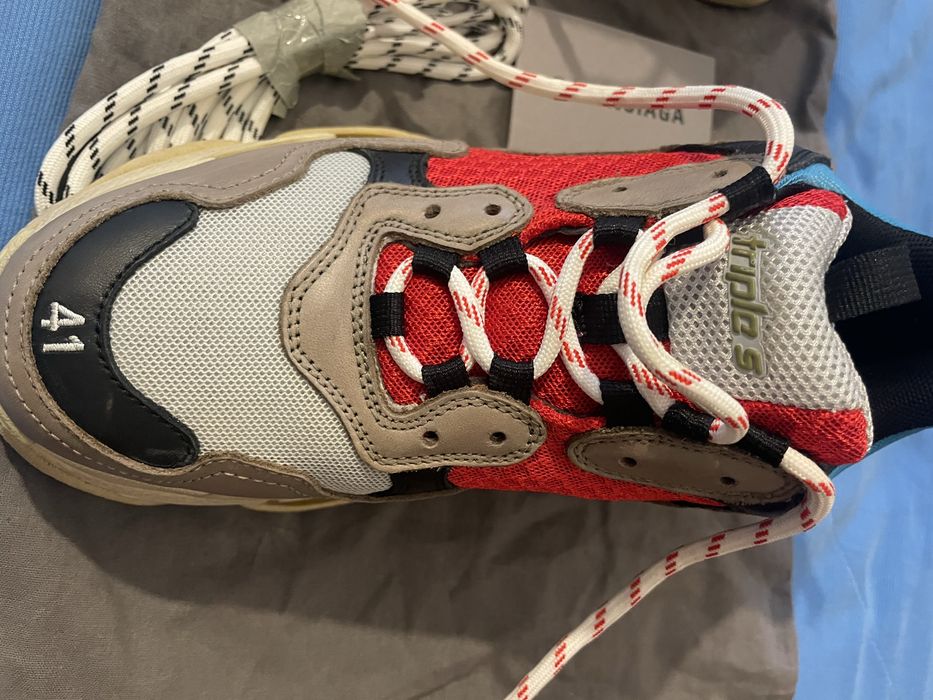Balenciaga triple S