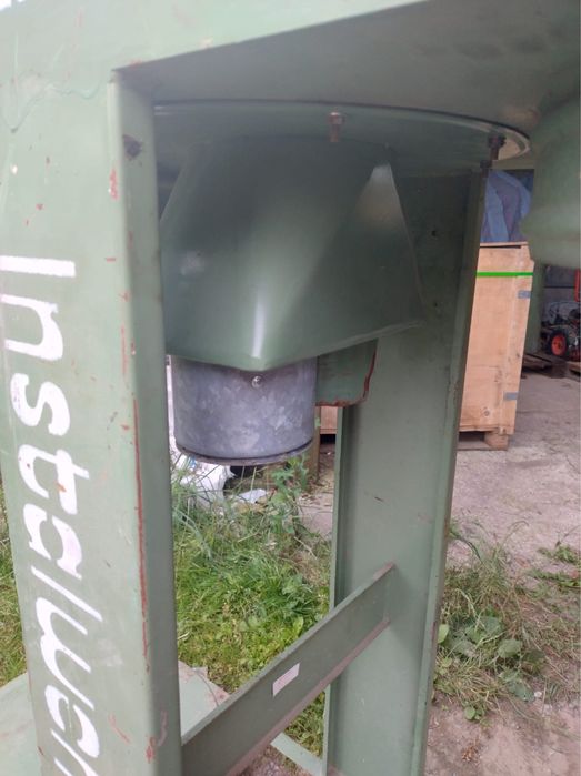 Odciąg do trocin dwukomorowy