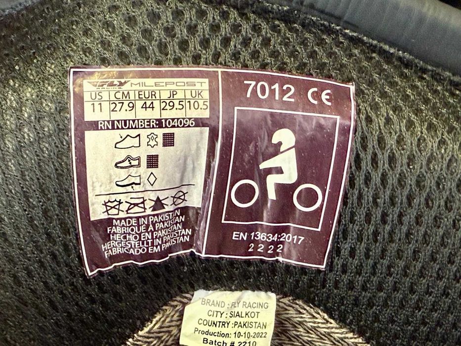 Мотоботы FLY US 11 / EUR 44 в отличном состоянии